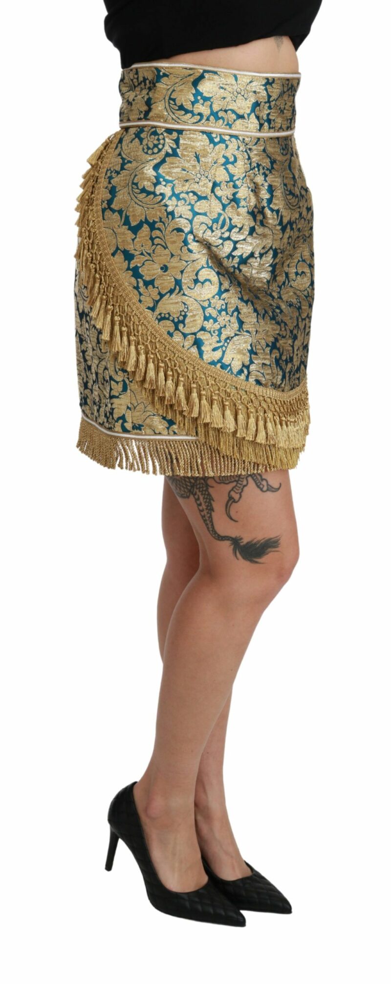 Dolce & Gabbana Elevate Your Wardrobe with Our Exquisite Gold Skirt - Image 3