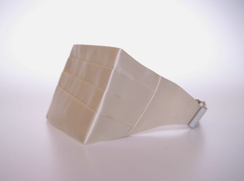 Dolce & Gabbana Elegant White Silk Cummerbund - Image 3