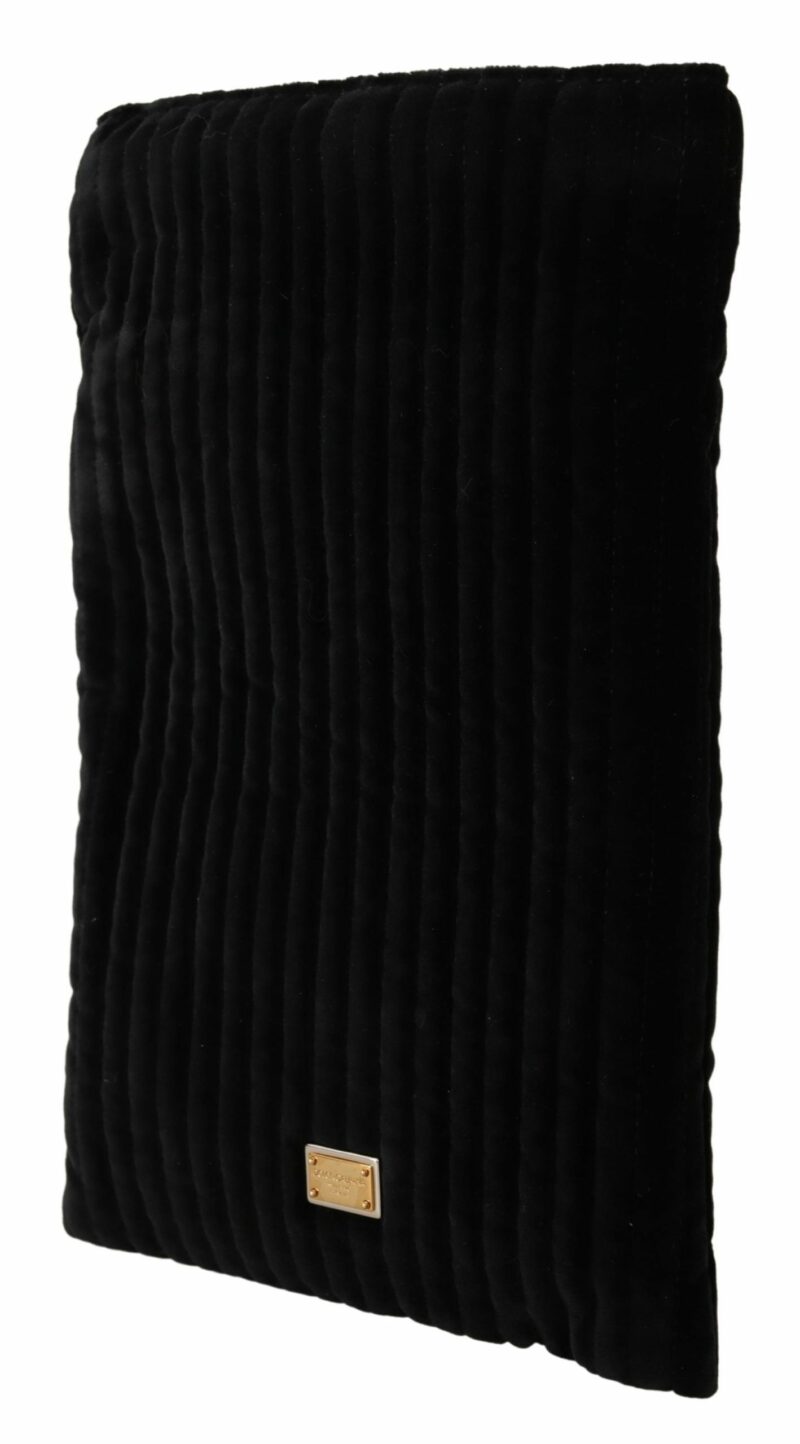 Dolce & Gabbana Elegant Velvet Quilted Glasses Holder Bag - Image 4
