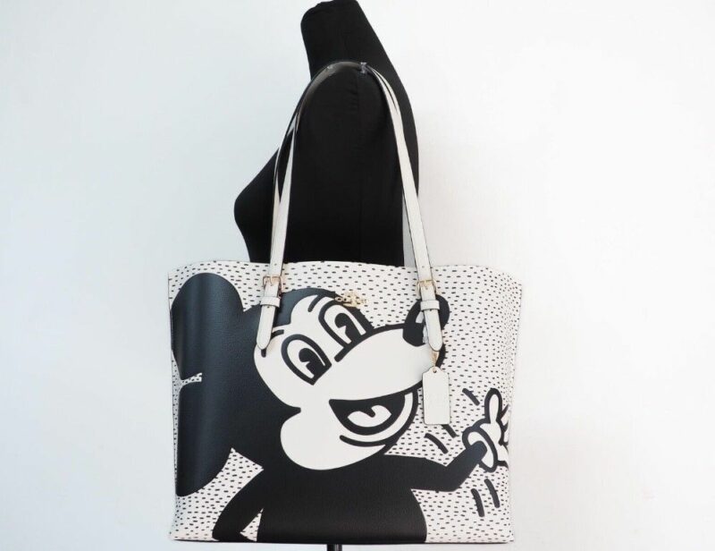 COACH (C6978) Mickey Mouse X Keith Haring Mollie Large Leather Shoulder Tote Bag - Image 2