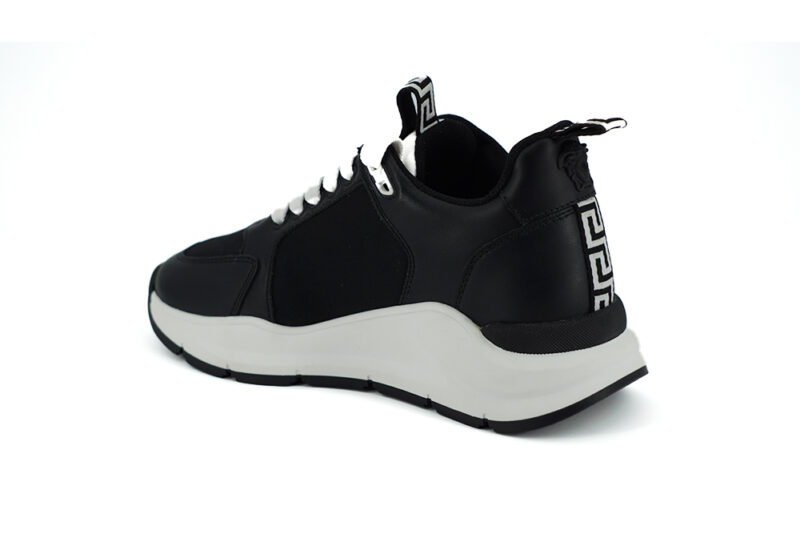 Versace Elegant Monochrome Leather Sneakers - Image 3