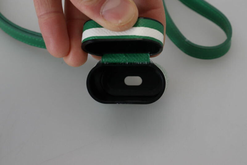 Dolce & Gabbana Elegant Leather Airpods Case - Lush Green - Image 7