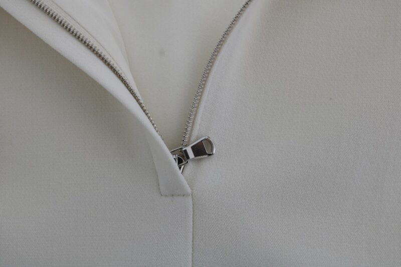 Dolce & Gabbana Elegant White Wool Shift Dress with Gold Brooch - Image 8