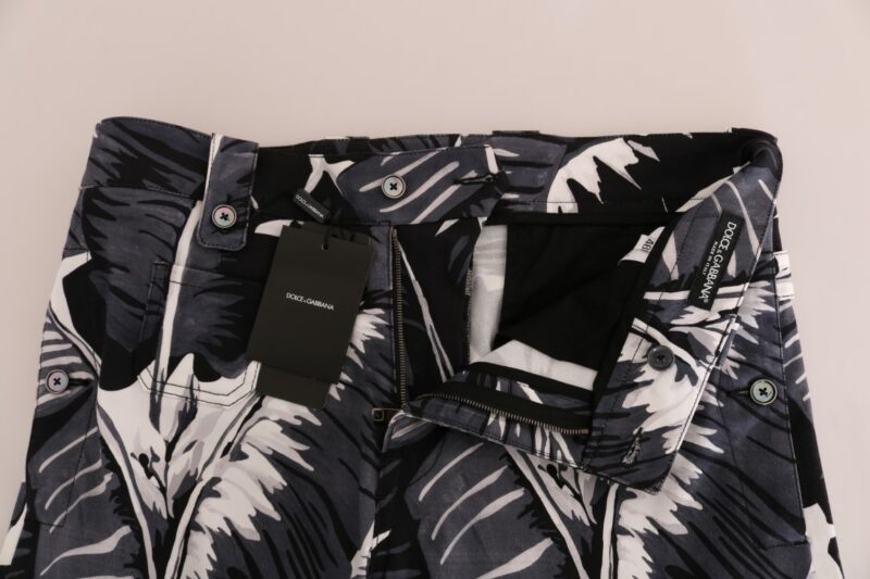 Dolce & Gabbana Elegant Capri Casual Pants in Banana Leaf Print - Image 4