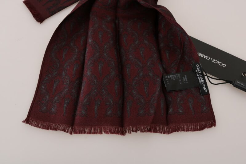 Dolce & Gabbana Silk Bordeaux Crown Chili Print Mens Scarf - Image 5