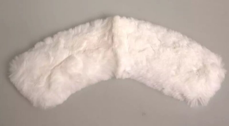 Dolce & Gabbana White Fur Shoulder Collar Wrap Shawl Scarf - Image 2