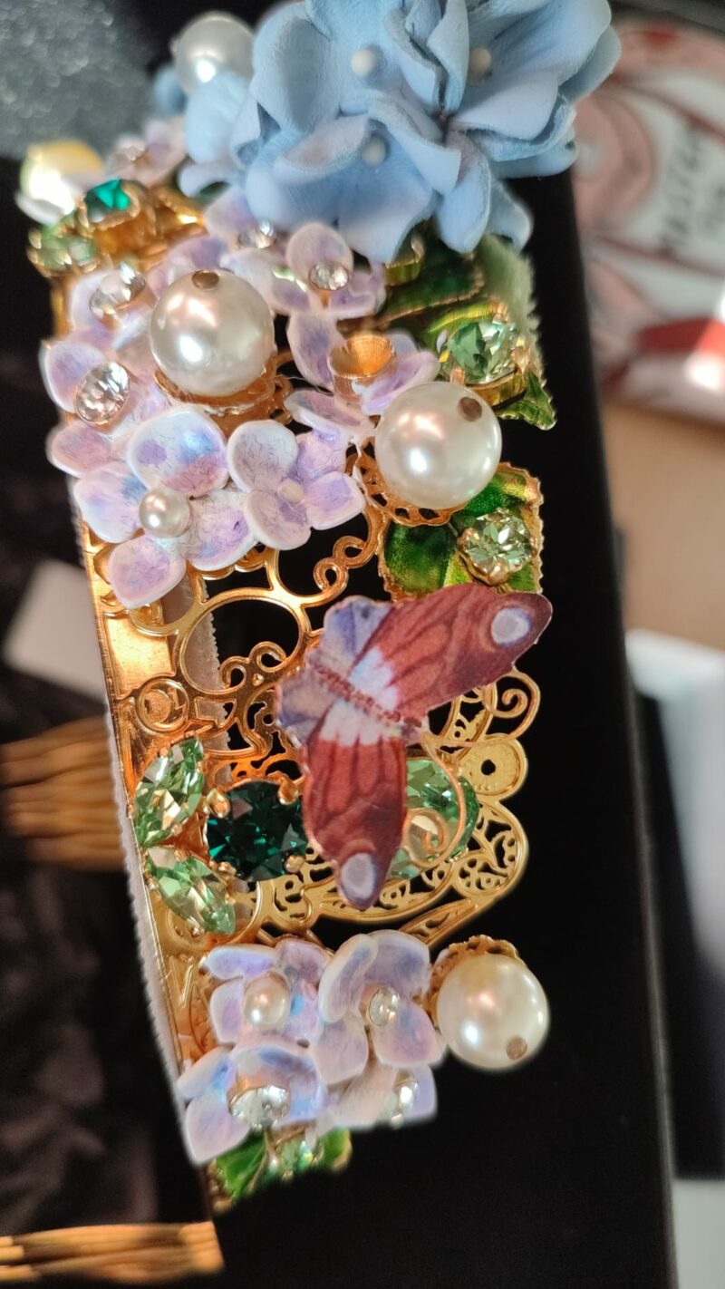 Dolce & Gabbana Exquisite Crystal Diadem Tiara - Image 7