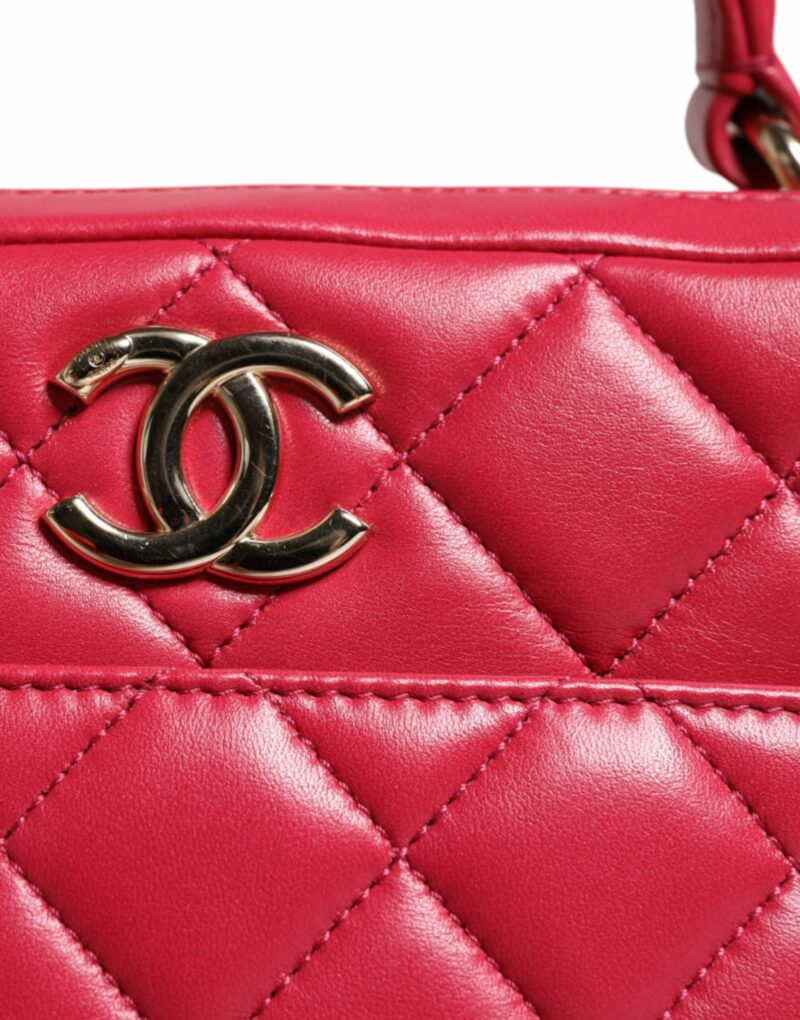 Chanel Pink Seal Matelasse Chain CC Lamb Skin Leather Bag - Image 5