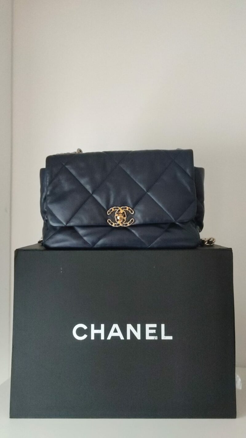 Chanel Blue Leather Large Quilted Chain Hand Shoulder Bag - Image 8