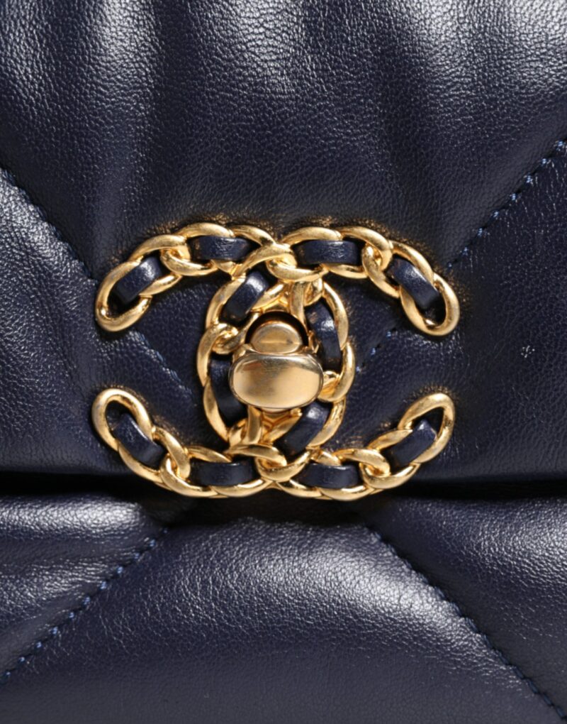 Chanel Blue Leather Large Quilted Chain Hand Shoulder Bag - Image 6