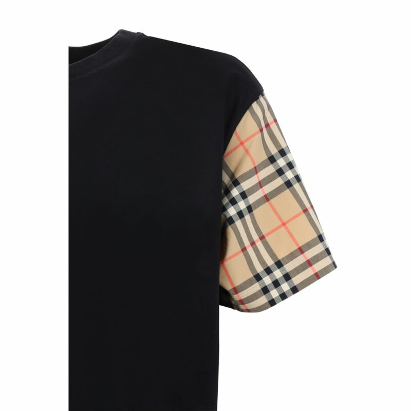 Burberry T-Shirt - Image 3